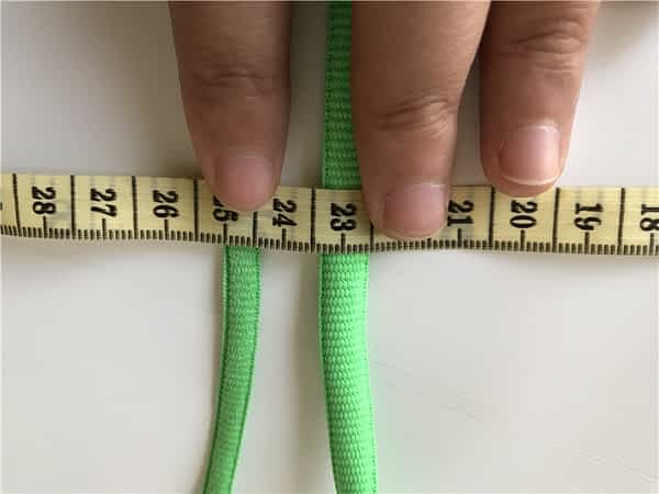 10 - oval shoelace